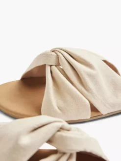 Beige Slipper Knoop -Vanharen 2029899 H5