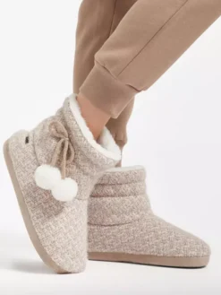 ESPRIT Beige Pantoffel -Vanharen 2098060 H10