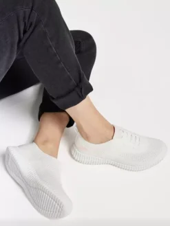 Skechers Witte Social Muse - Scene Lover -Vanharen 2145722 H10